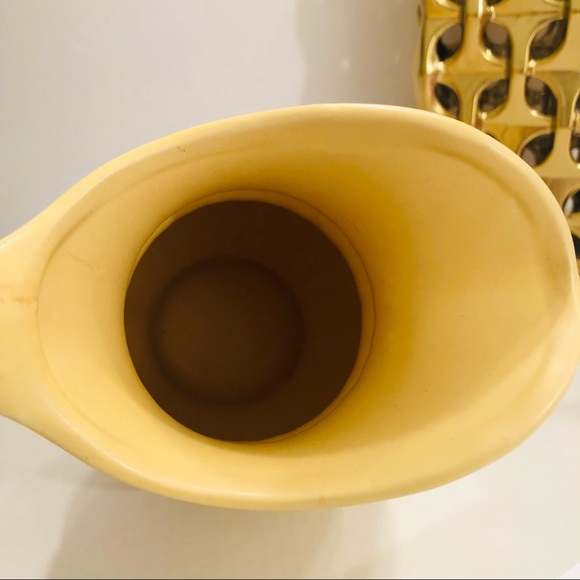 Vintage Yellow Milk or Juice Pitcher - Picture 8 of 11